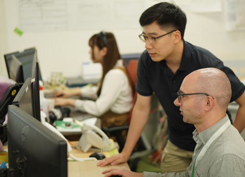 バイリンガル対応