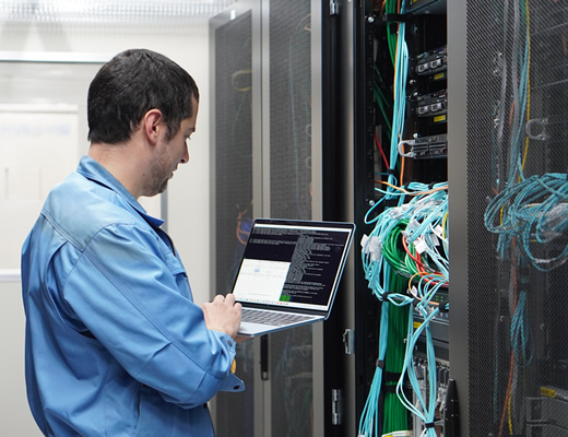 独自技術のネットワーク。